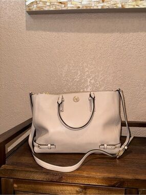 Tory Burch Taupe Leather Tote Bag Gold Logo Excellent condition